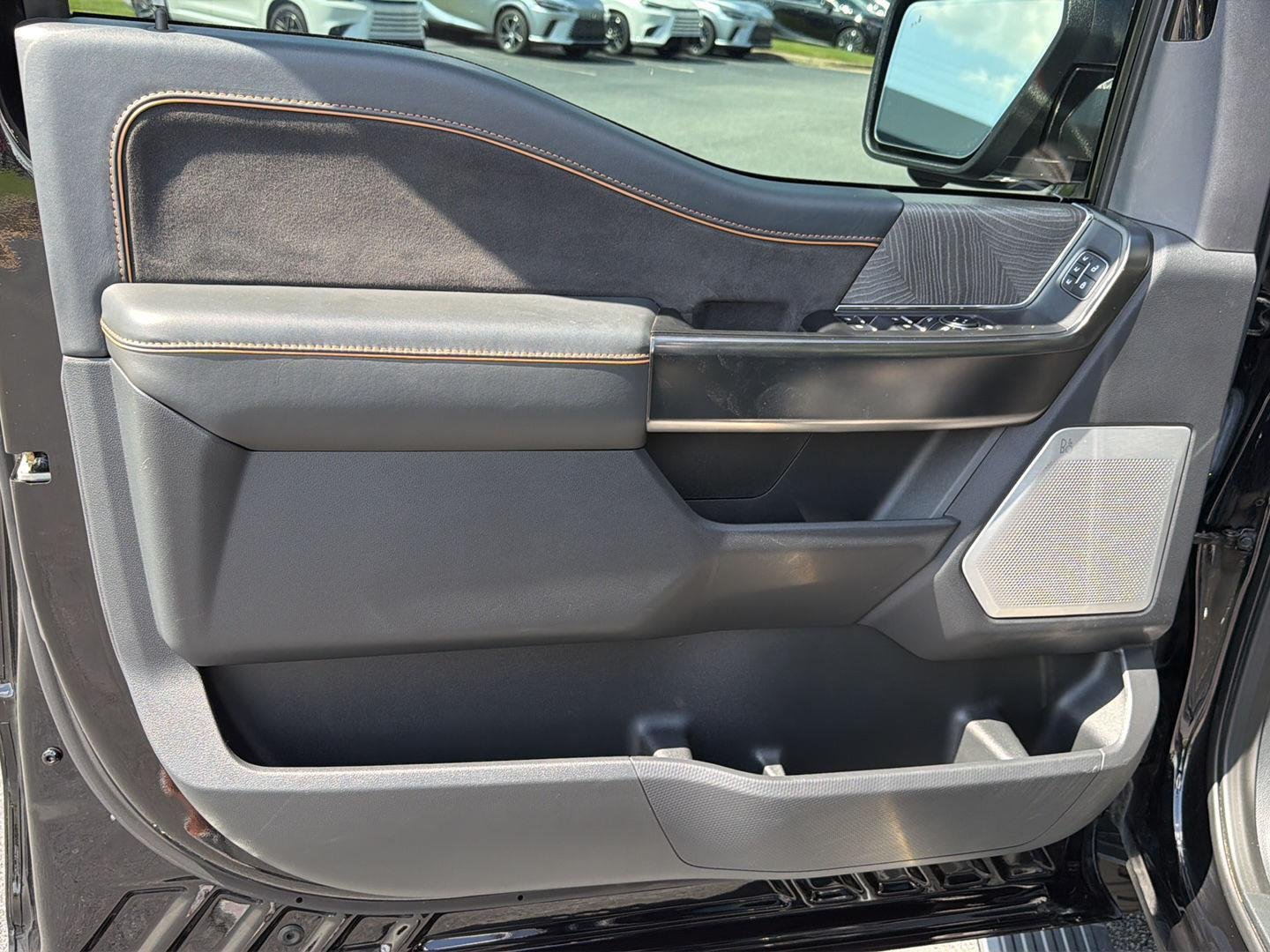 Used 2023 Agate Black Ford Platinum image 17