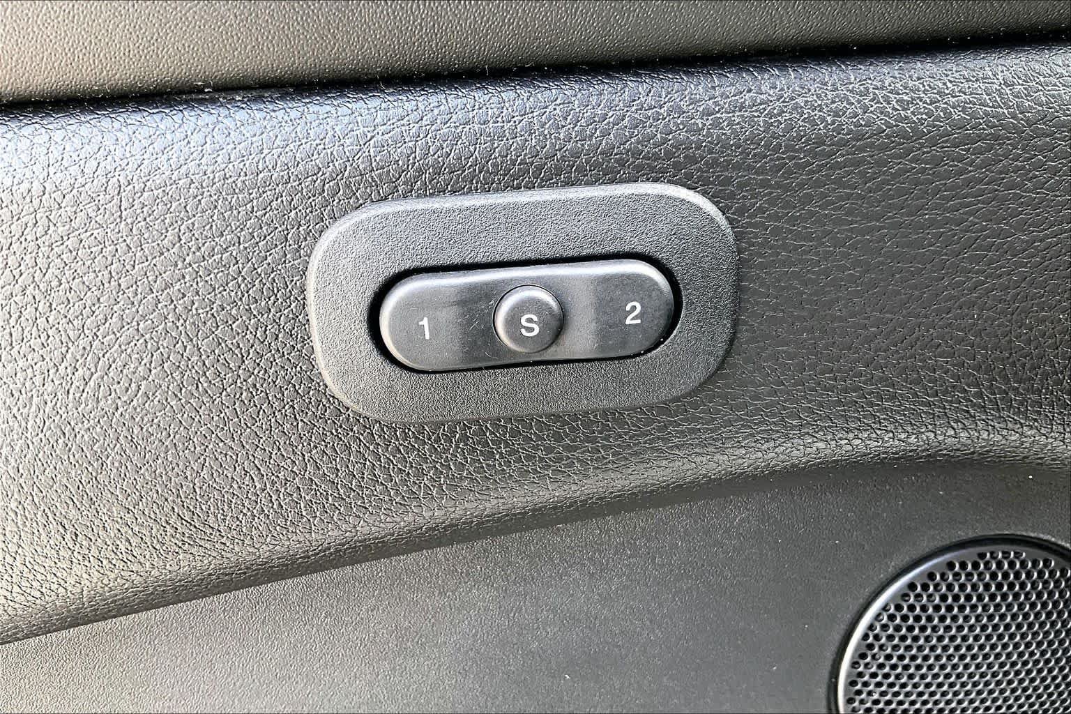 Used 2020 Bright White Clearcoat Jeep Summit image 33