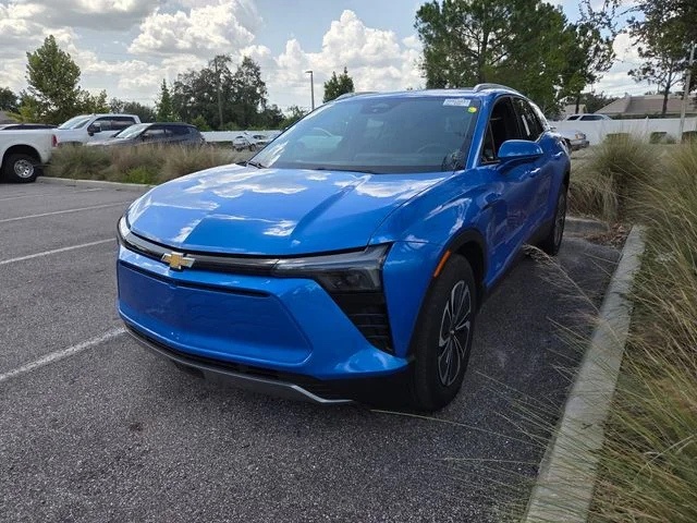 Used 2024 Blue Chevrolet LT image 3