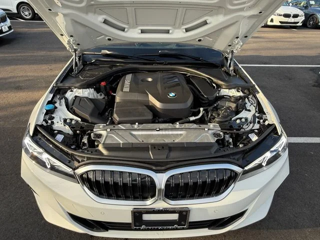 Used 2025 Alpine White BMW 330i xDrive image 26