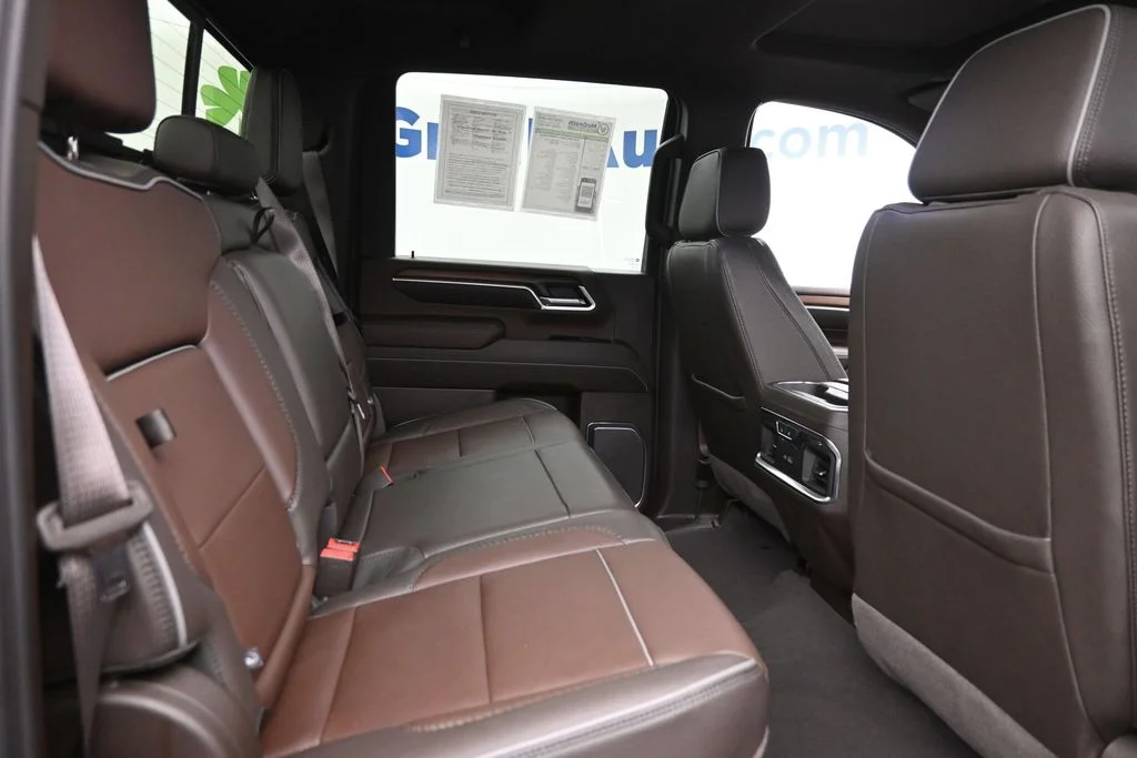Used 2024 Red GMC Denali image 10