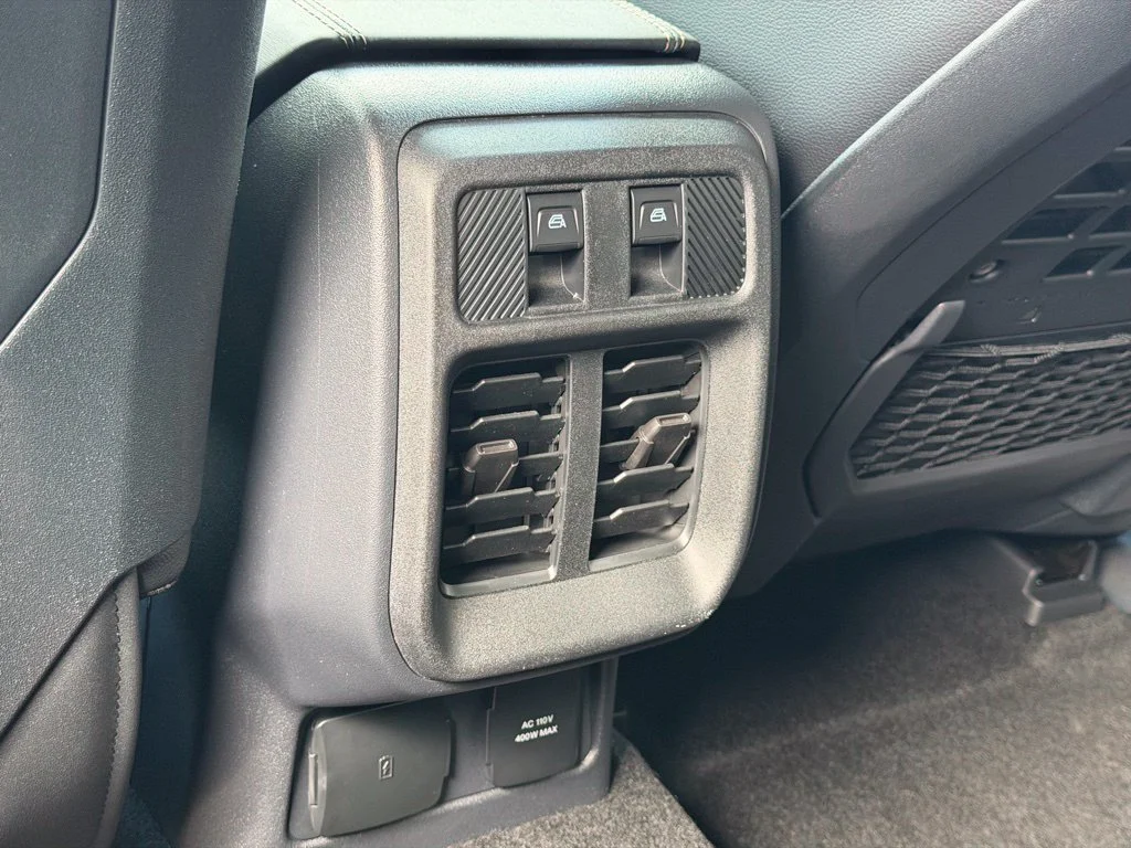 Used 2025 Blue Ford Badlands image 26