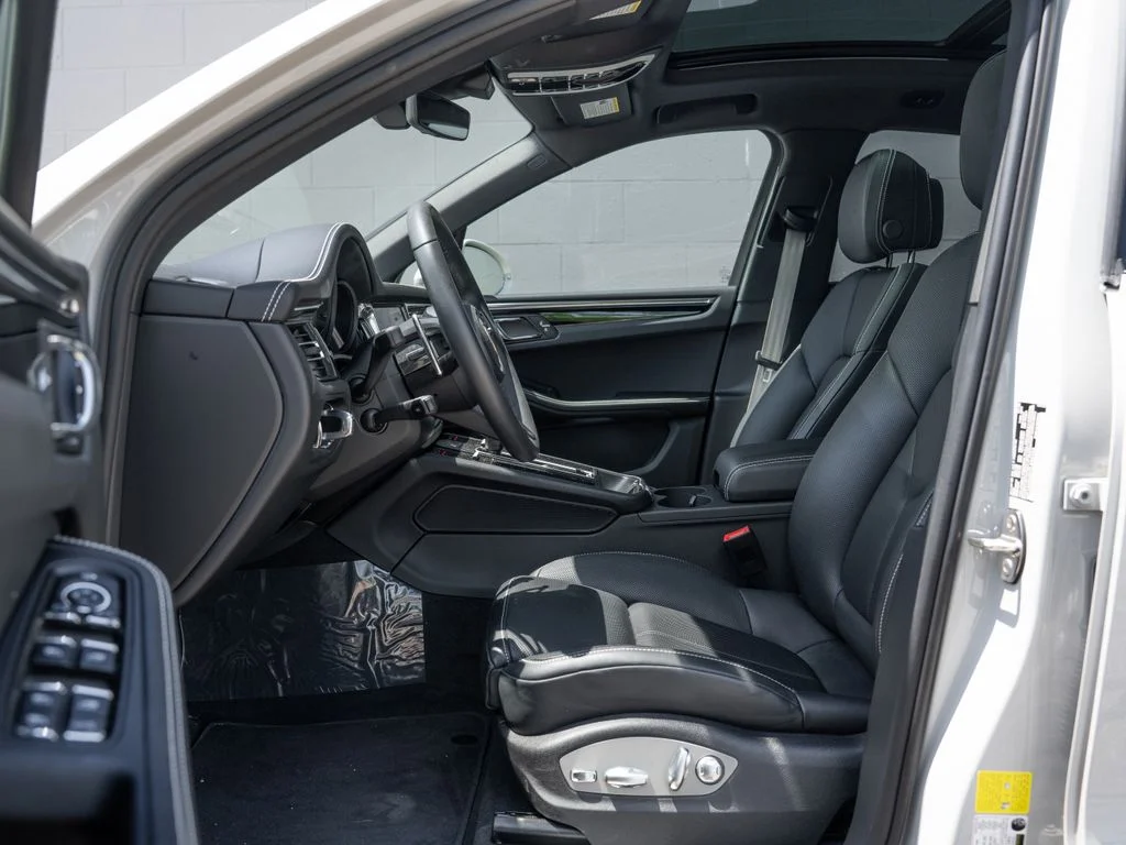 Used 2026  Porsche S image 17