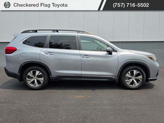 Used 2021 Ice Silver Metallic Subaru Premium image 9