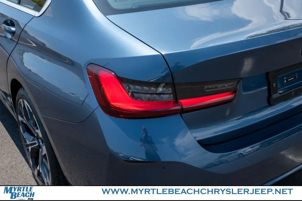 Used 2025 Blue Metallic BMW 330i image 11