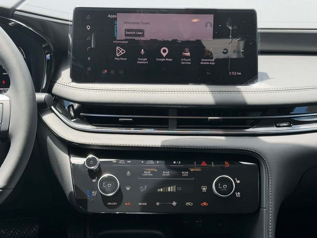 New 2027 RADIANT WHITE INFINITI Luxe FWD image 17
