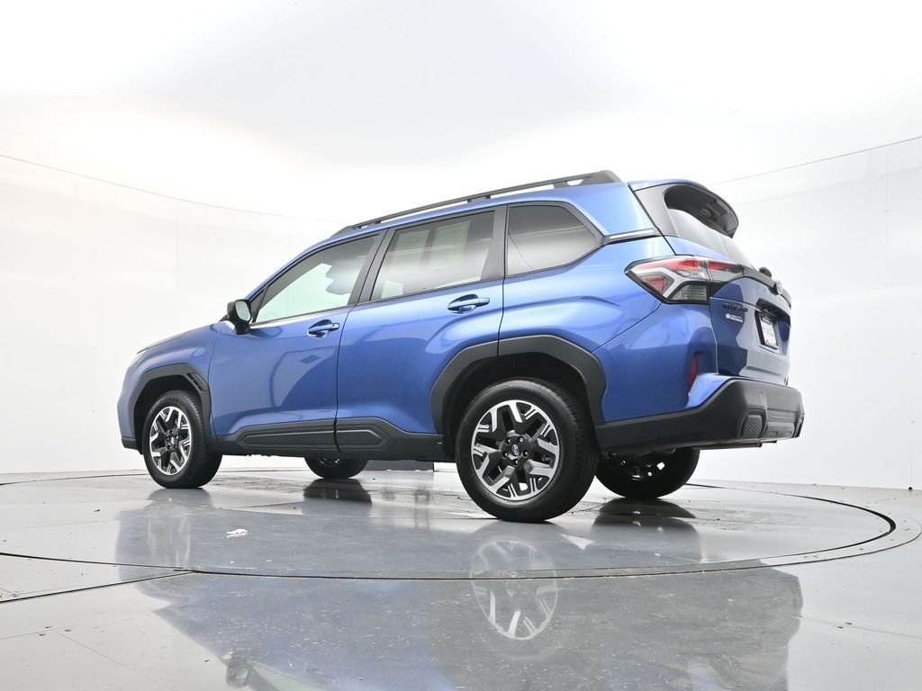Used 2026 Blue Pearl Subaru Premium image 32