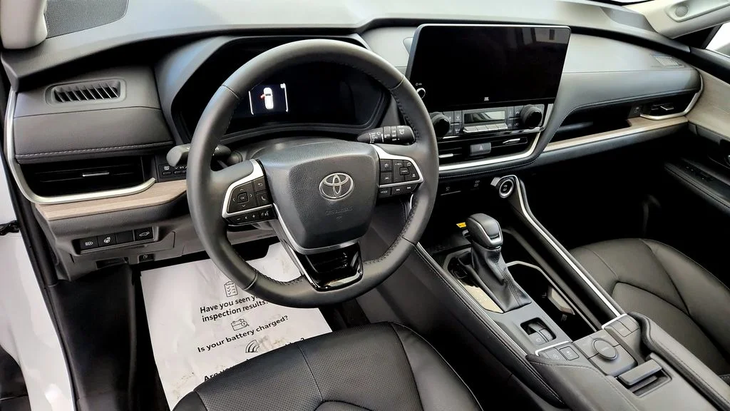 Certified Used 2025 Beige Toyota Limited image 32
