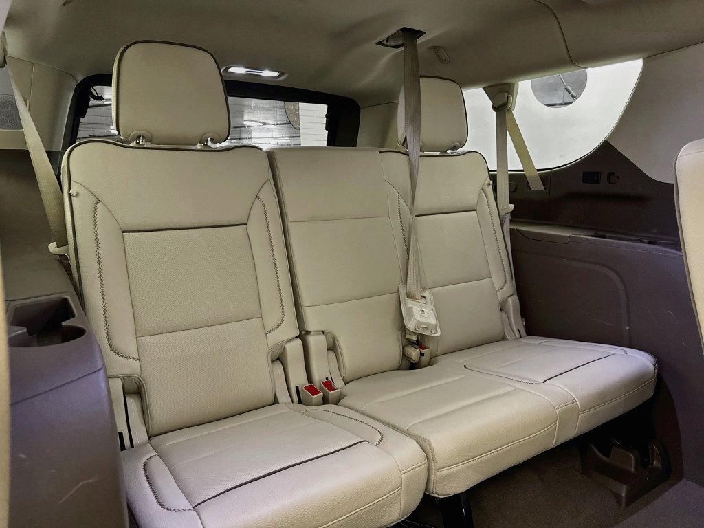 Used 2022 Black GMC Denali image 27