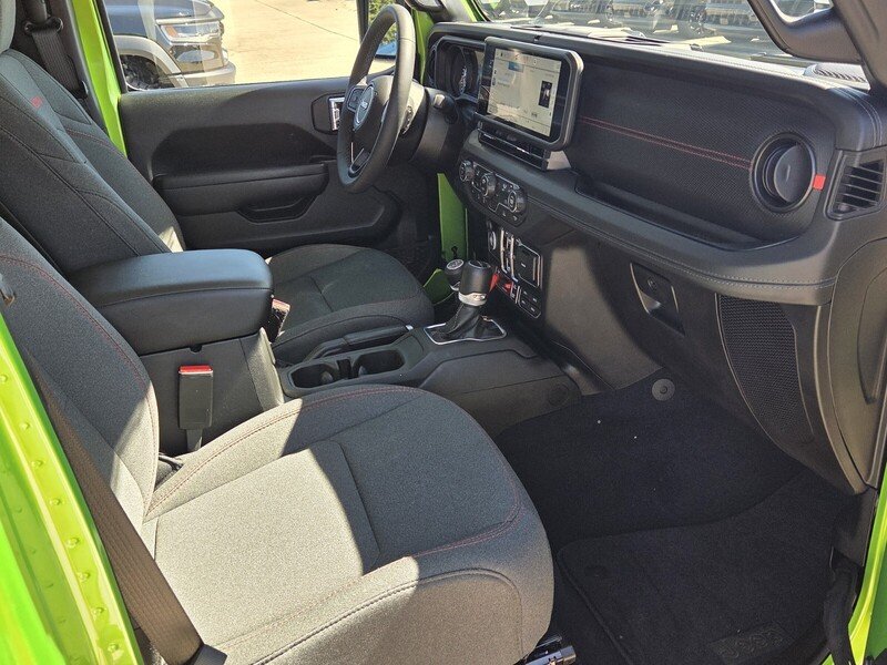 Certified Used 2025 Mojito JEEP RUBICON 4X4 image 18