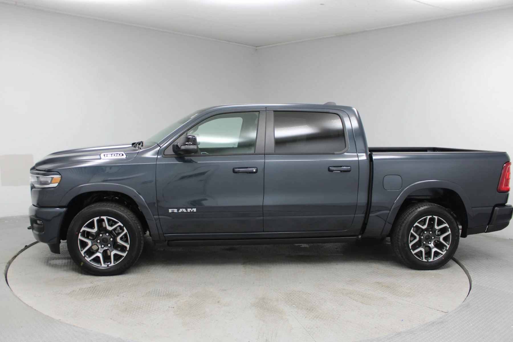 New 2026 Forged Blue Metallic Exterior Paint RAM Laramie image 29