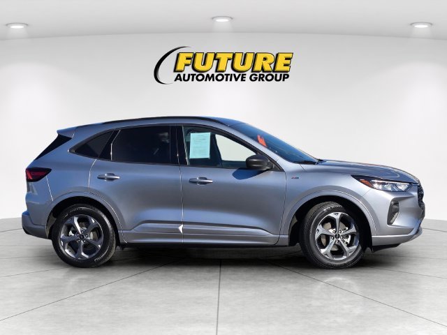 Used 2023 Silver Ford ST-Line image 3