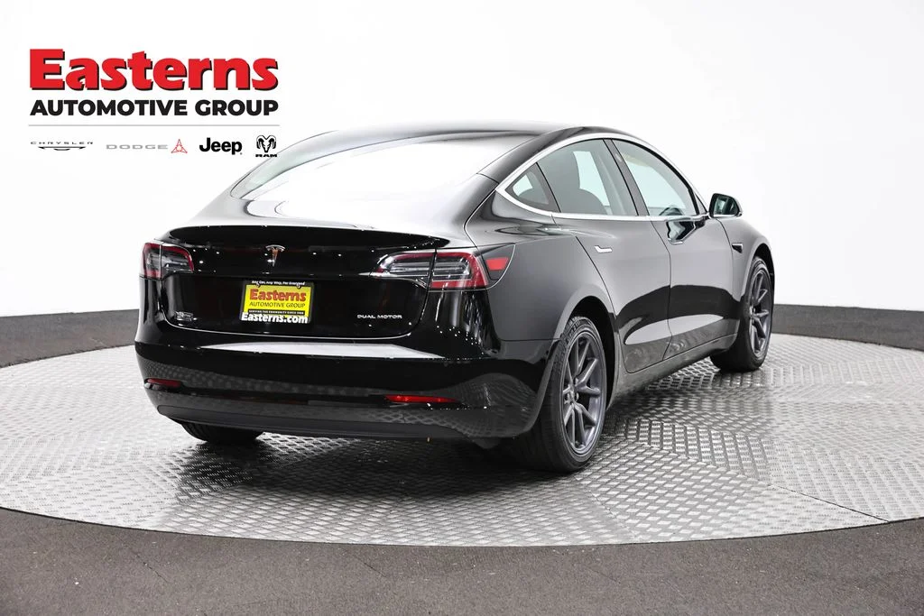Used 2019 Black Tesla Long Range image 5