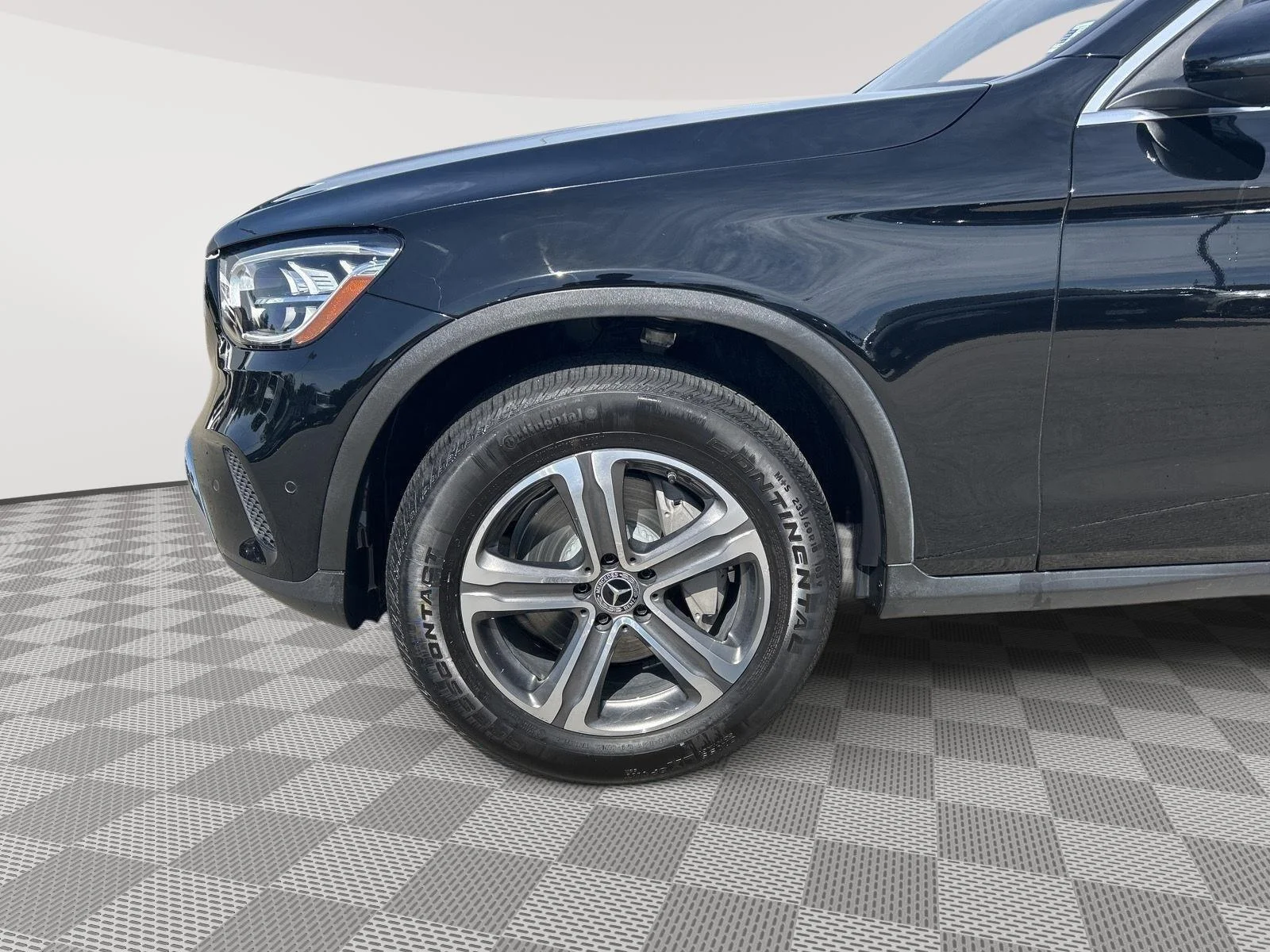 Certified Used 2021 Black Mercedes-Benz GLC 300 image 9