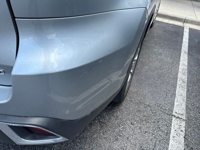 Used 2019 Silver Toyota Limited image 4