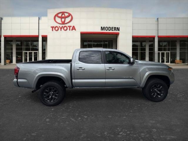 Certified Used 2023 CELESTIAL SILVER Toyota  image 3