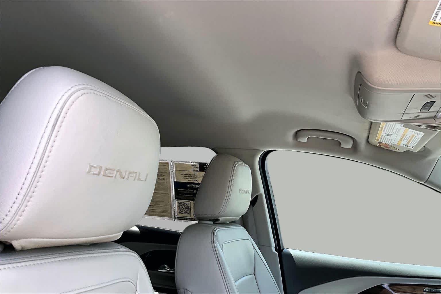 Used 2020 White Frost Tricoat GMC Denali image 14
