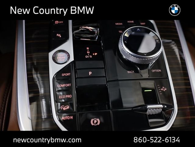 2026 BMW X7 M60i - Photo 16