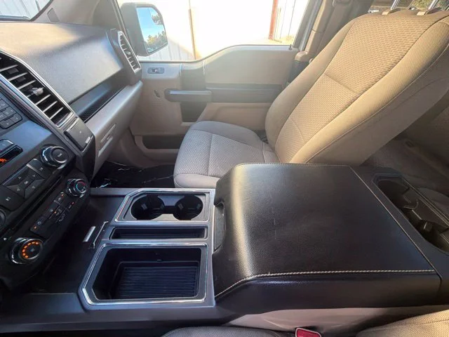 Used 2017 White Ford XLT image 20
