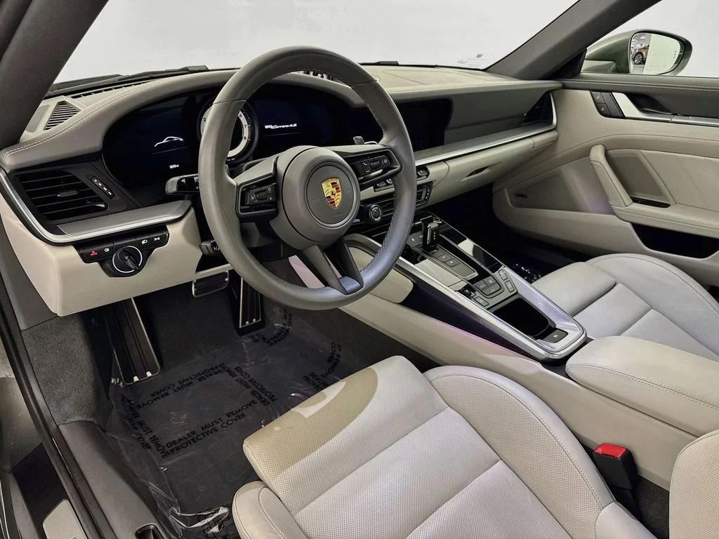 Used 2022 Green Porsche Carrera 4S image 9