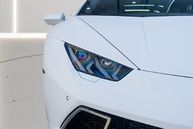 Used 2016  Lamborghini  image 4