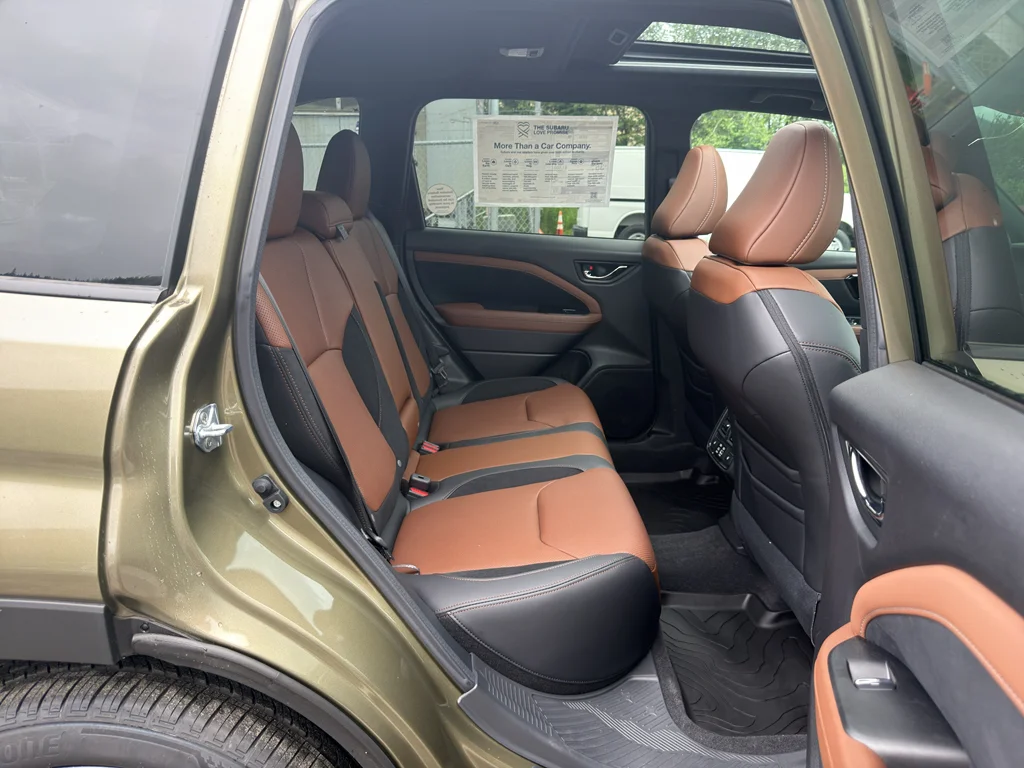 New 2026 AUTUMN GREEN METALLIC Subaru Touring Hybrid image 13