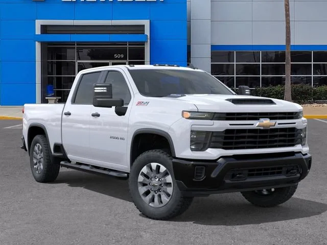 New 2026 Summit White Chevrolet Custom image 7