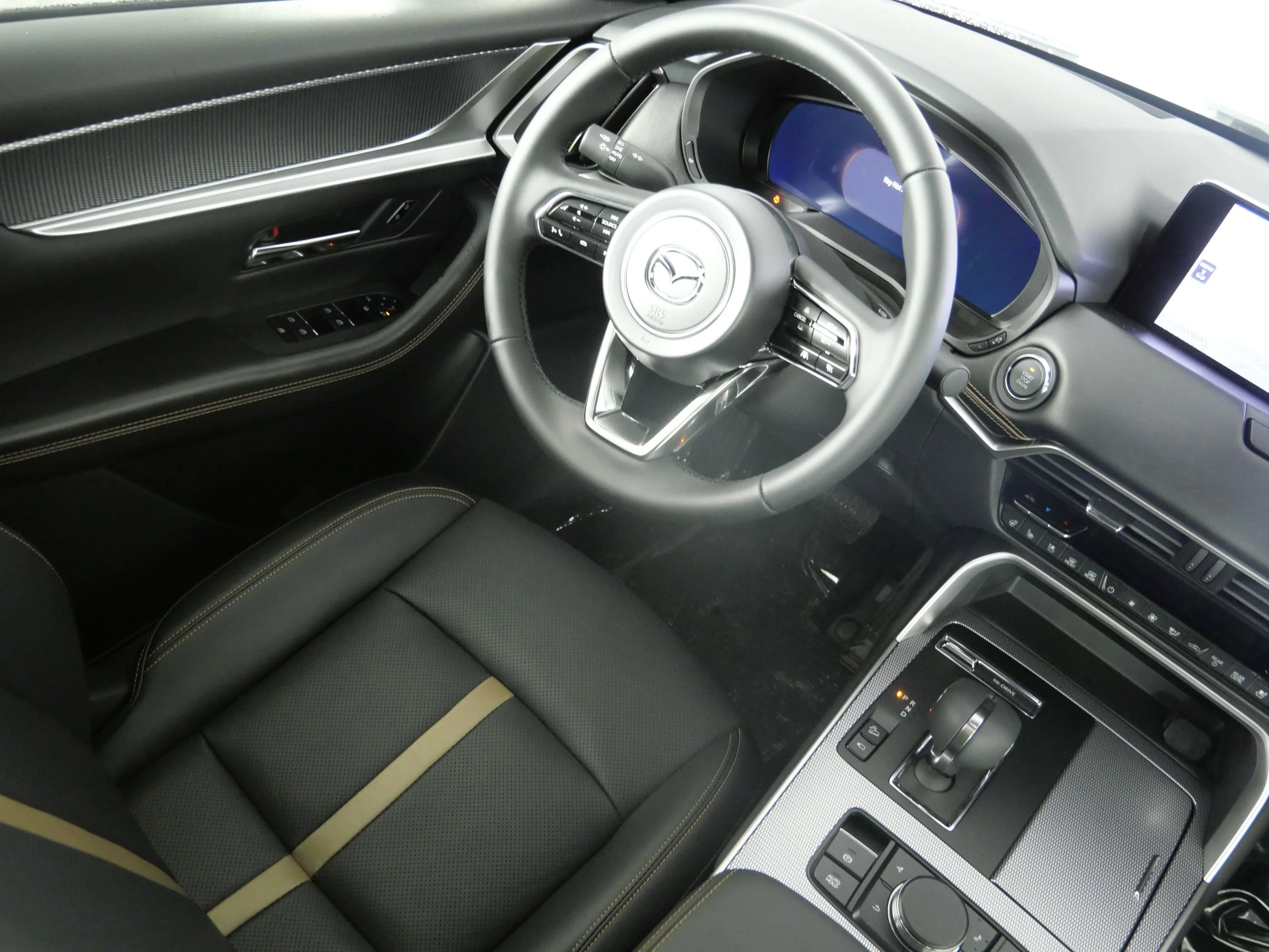 Used 2026 Rhodium White Premium Mazda Premium Plus image 9