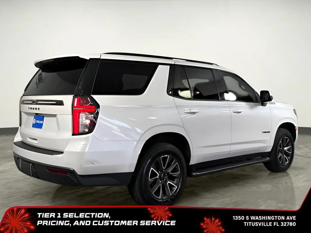Used 2022 Iridescent Pearl Tricoat Chevrolet Z71 image 9