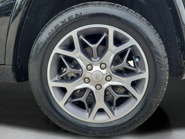 Used 2020 Black Jeep Overland image 34