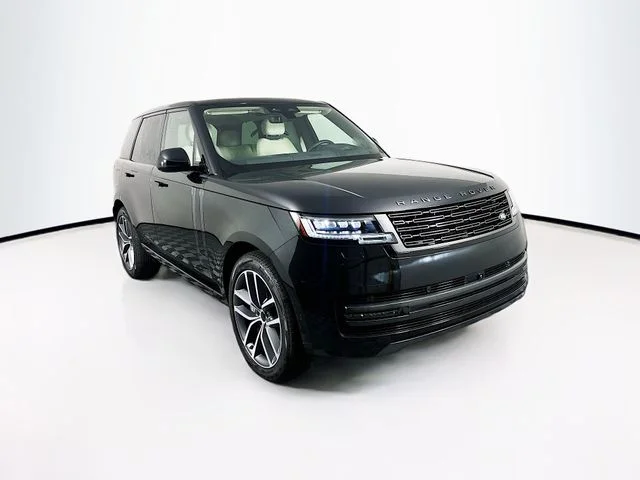 New 2026 Black Land Rover SE image 3