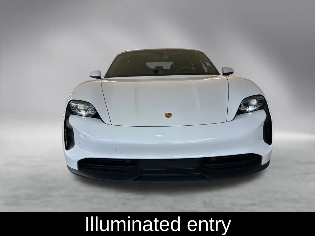 Used 2023 White Porsche GTS Sport Turismo image 13