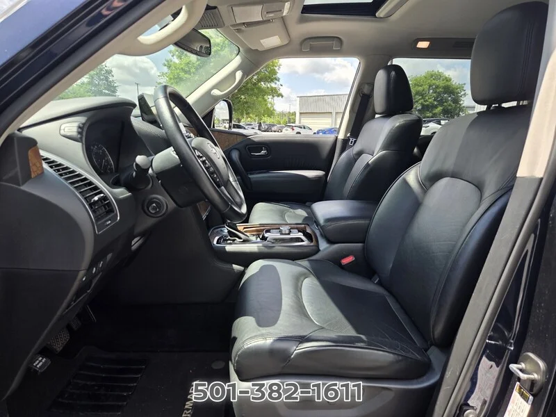Used 2024 Blue Pearl NISSAN 4X2 SL image 9