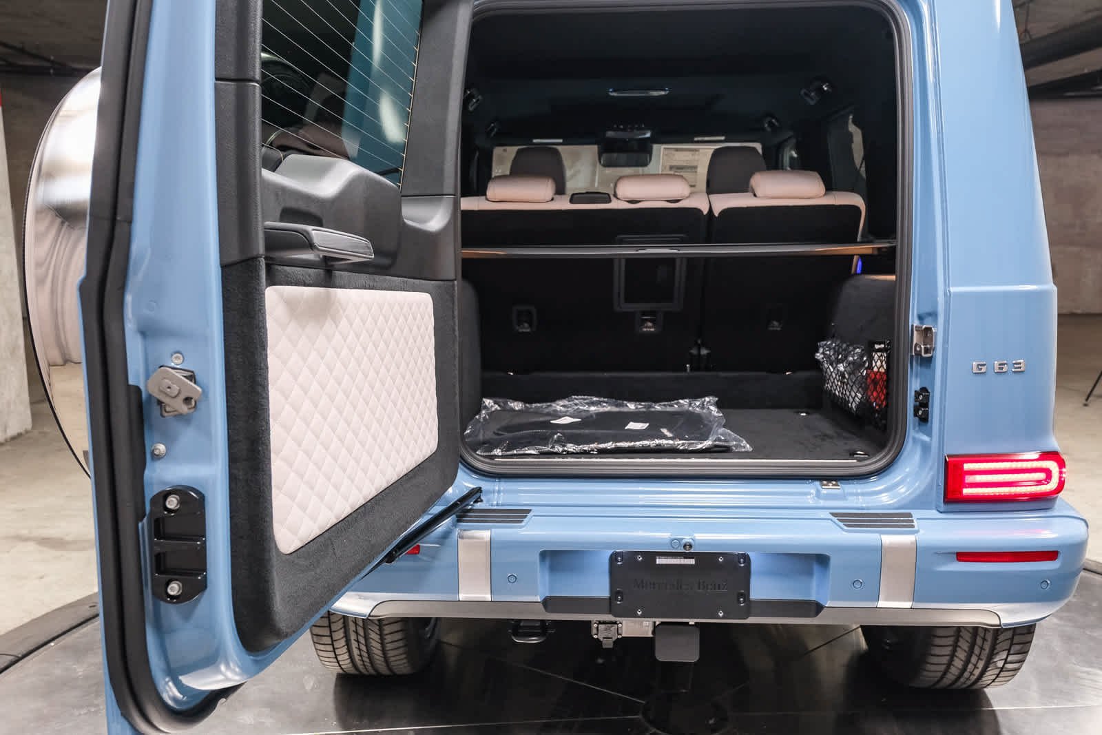 New 2027 MANUFAKTUR China Blue Mercedes-Benz AMG® G 63 SUV image 31