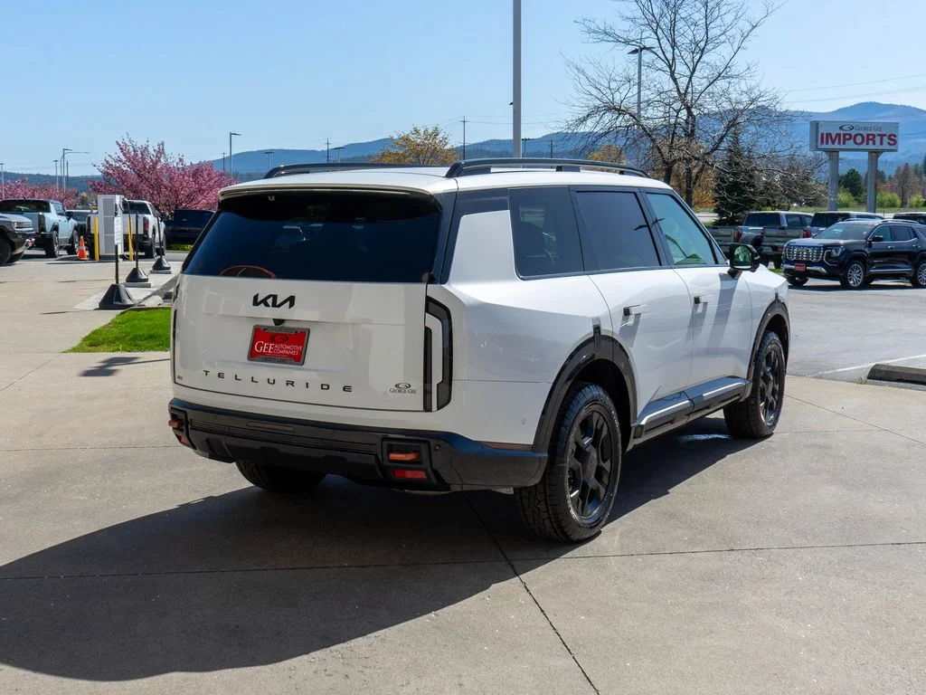 New 2027 Glacial White Pearl Kia X-Pro SX Prestige image 7
