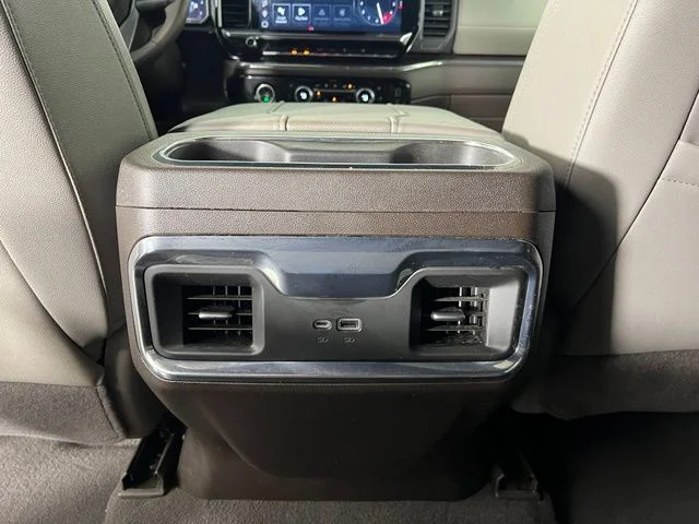 Used 2024 White GMC SLT image 36