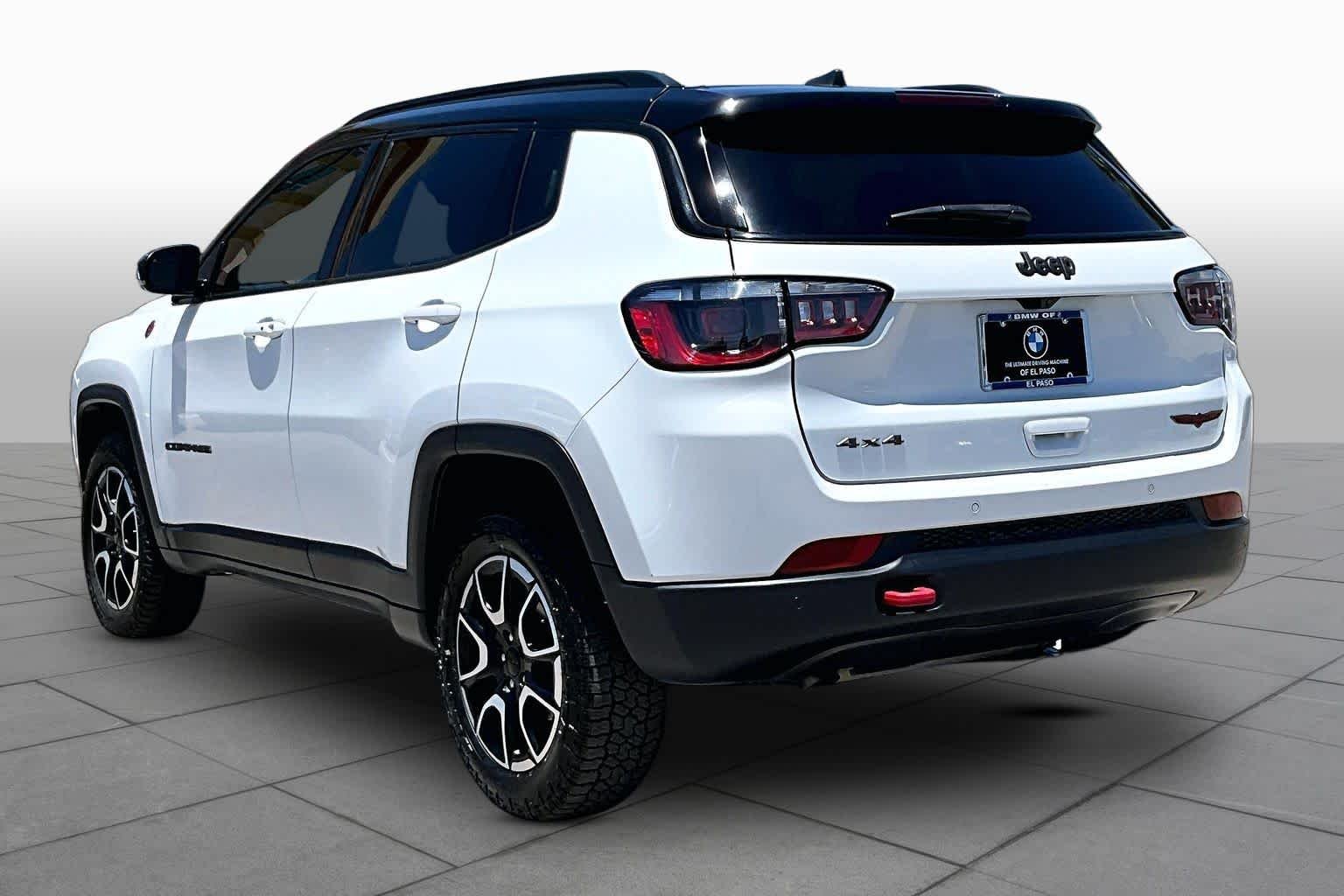 Used 2024 Bright White Clearcoat Jeep Trailhawk image 11