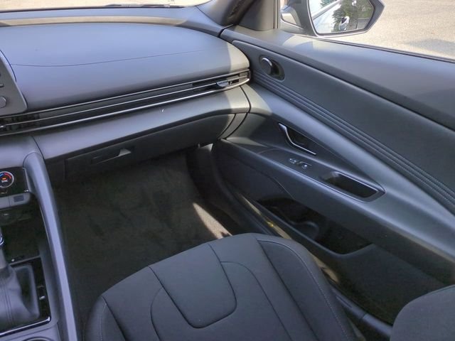 New 2026 Black Hyundai SEL Sport image 40