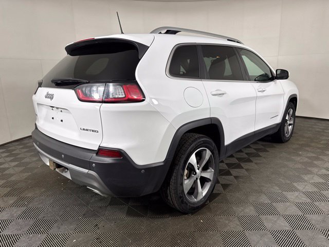 Used 2021 White Jeep Limited image 3