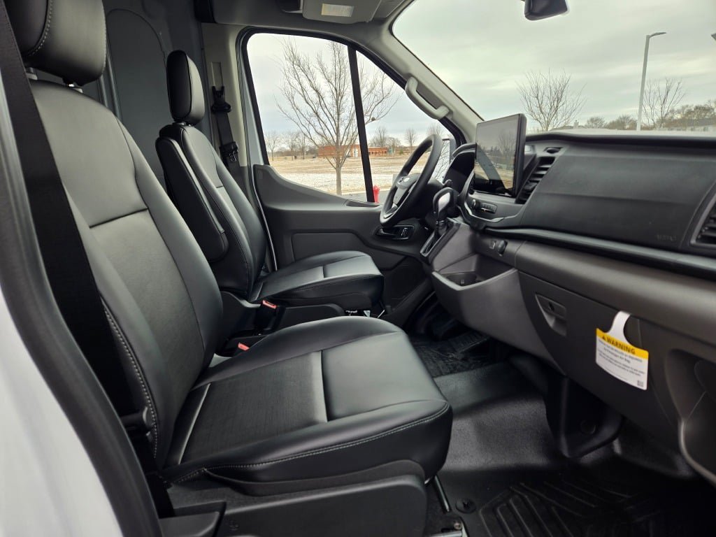 2026 Ford Transit Van Base - Photo 6