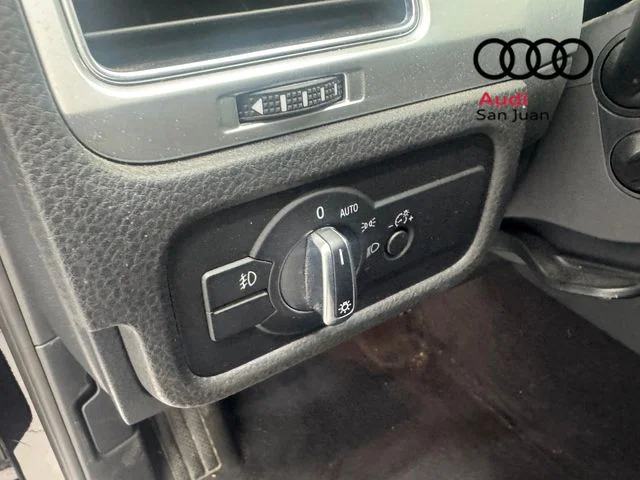 Used 2015 Black Volkswagen V6 Lux image 30