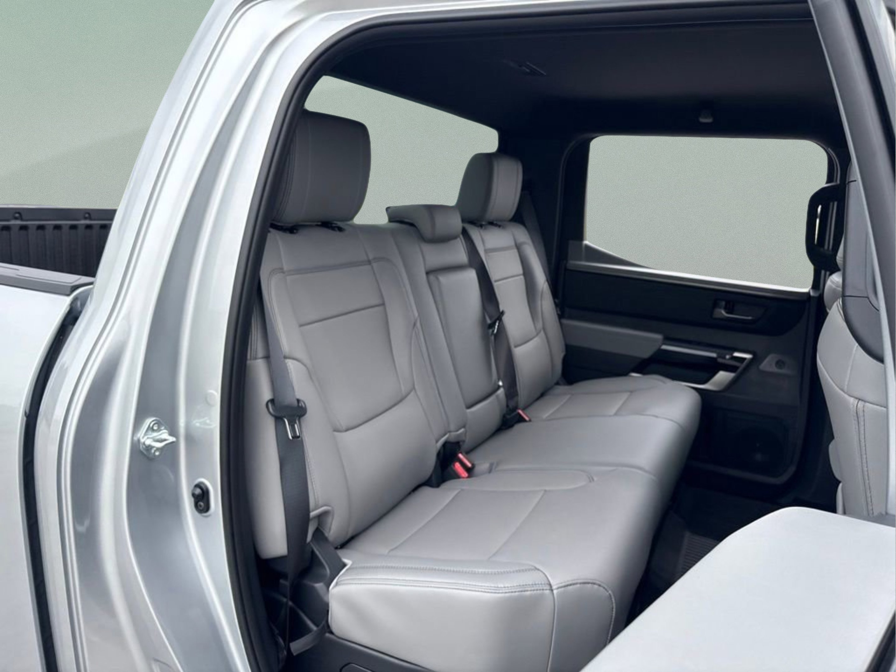 2026 Toyota Tundra Limited - Photo 34