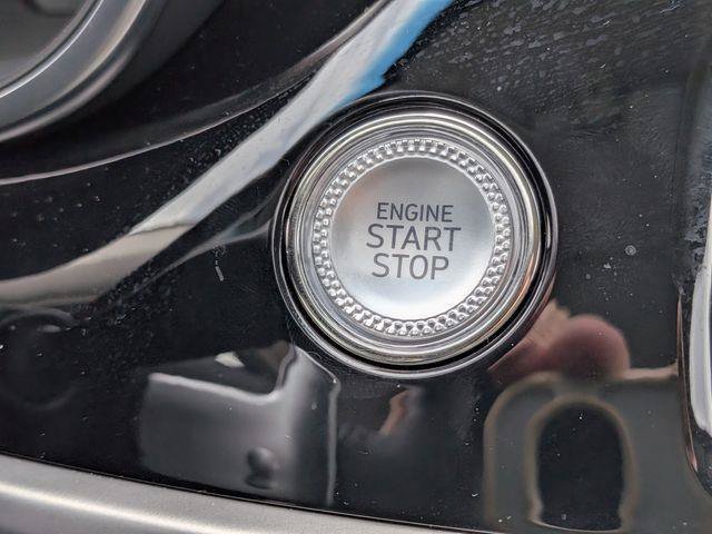 2026 GENESIS G70 Standard - Photo 27
