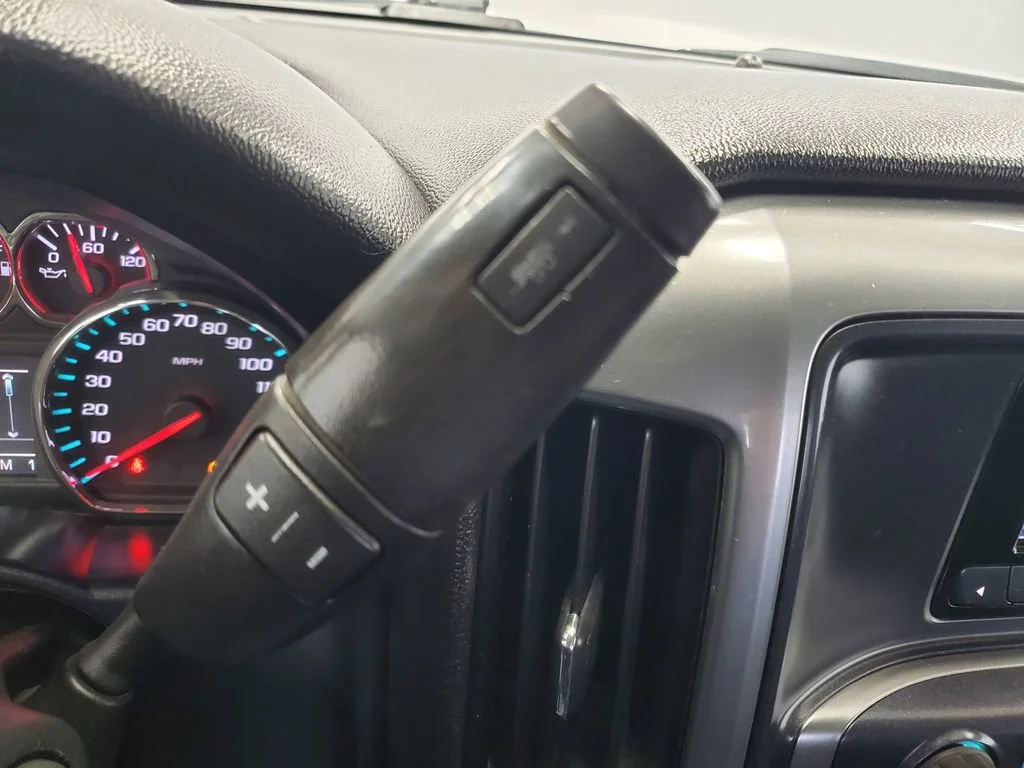 Used 2015 Summit White Chevrolet LT image 15