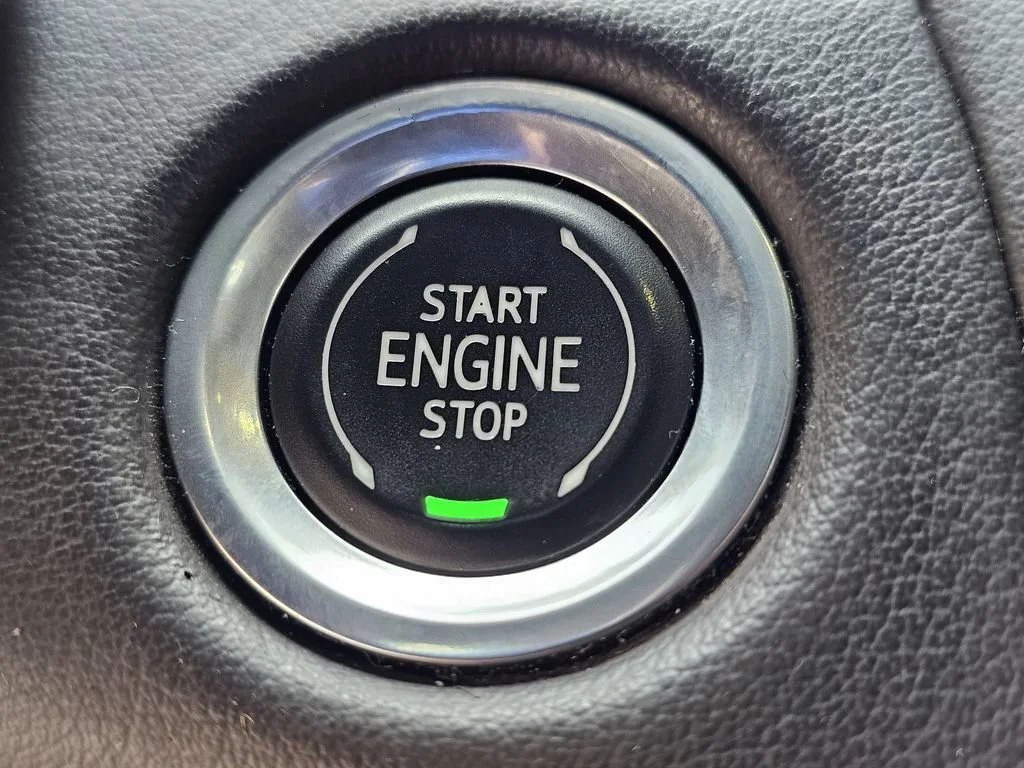 Used 2021 BLACK Chevrolet LT image 23