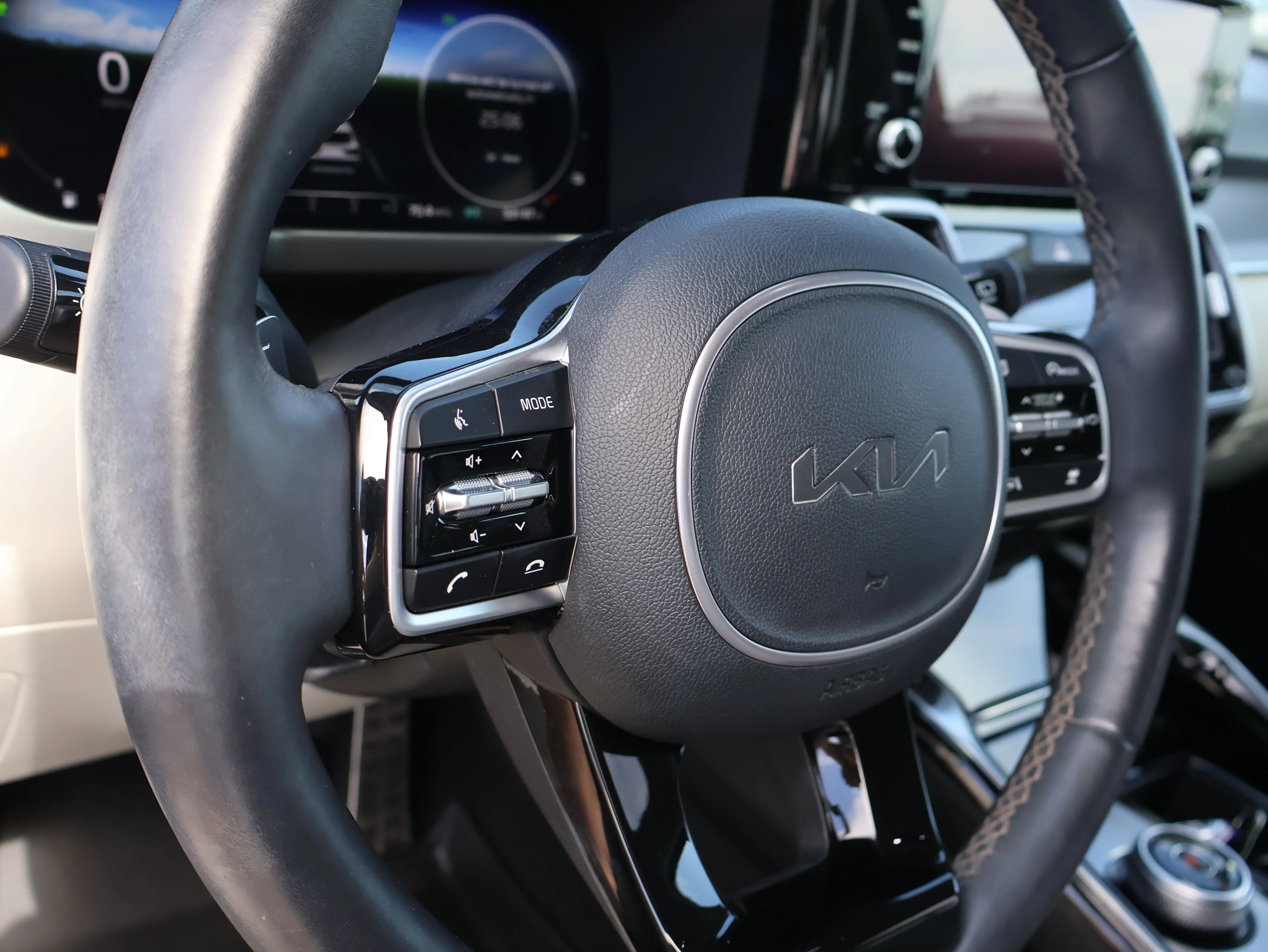 Used 2023 Aurora Black Kia SX Prestige image 30