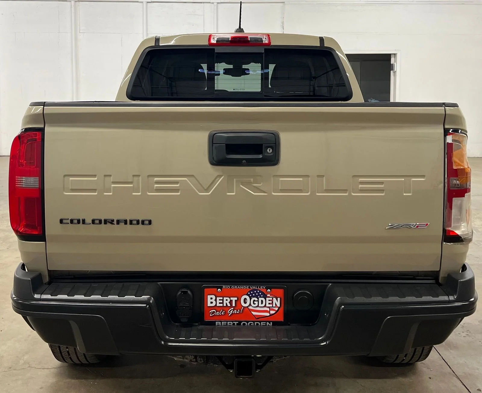 Used 2021 Beige Chevrolet ZR2 image 5