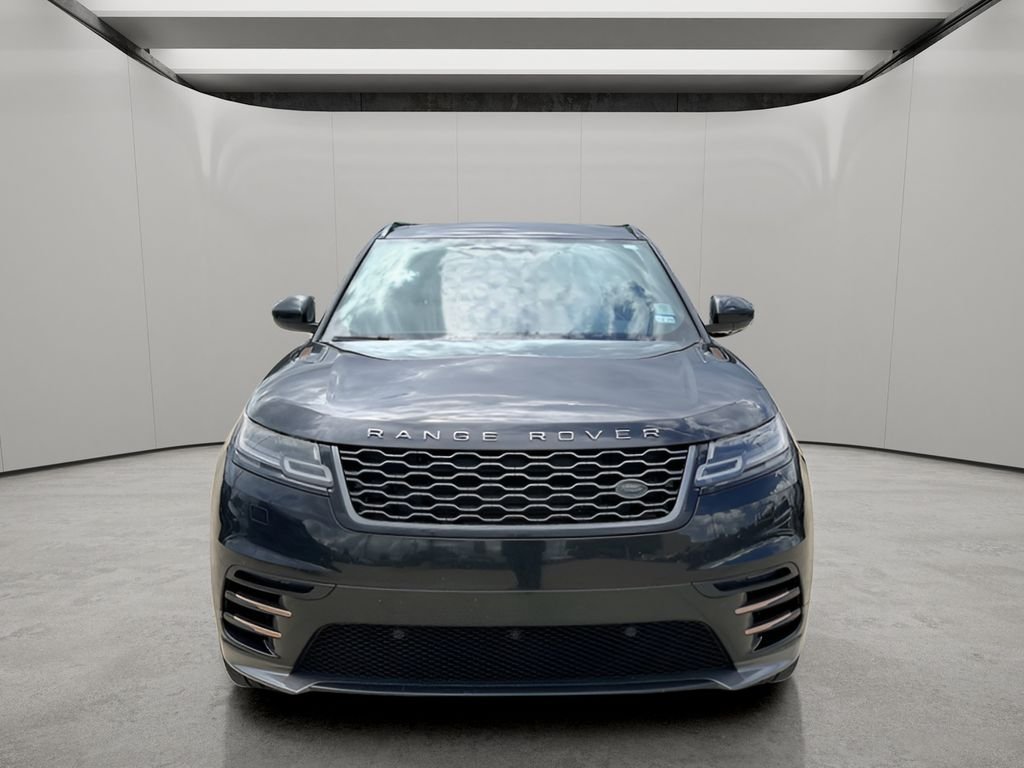 Used 2018 Santorini Black Land Rover R-Dynamic SE image 8