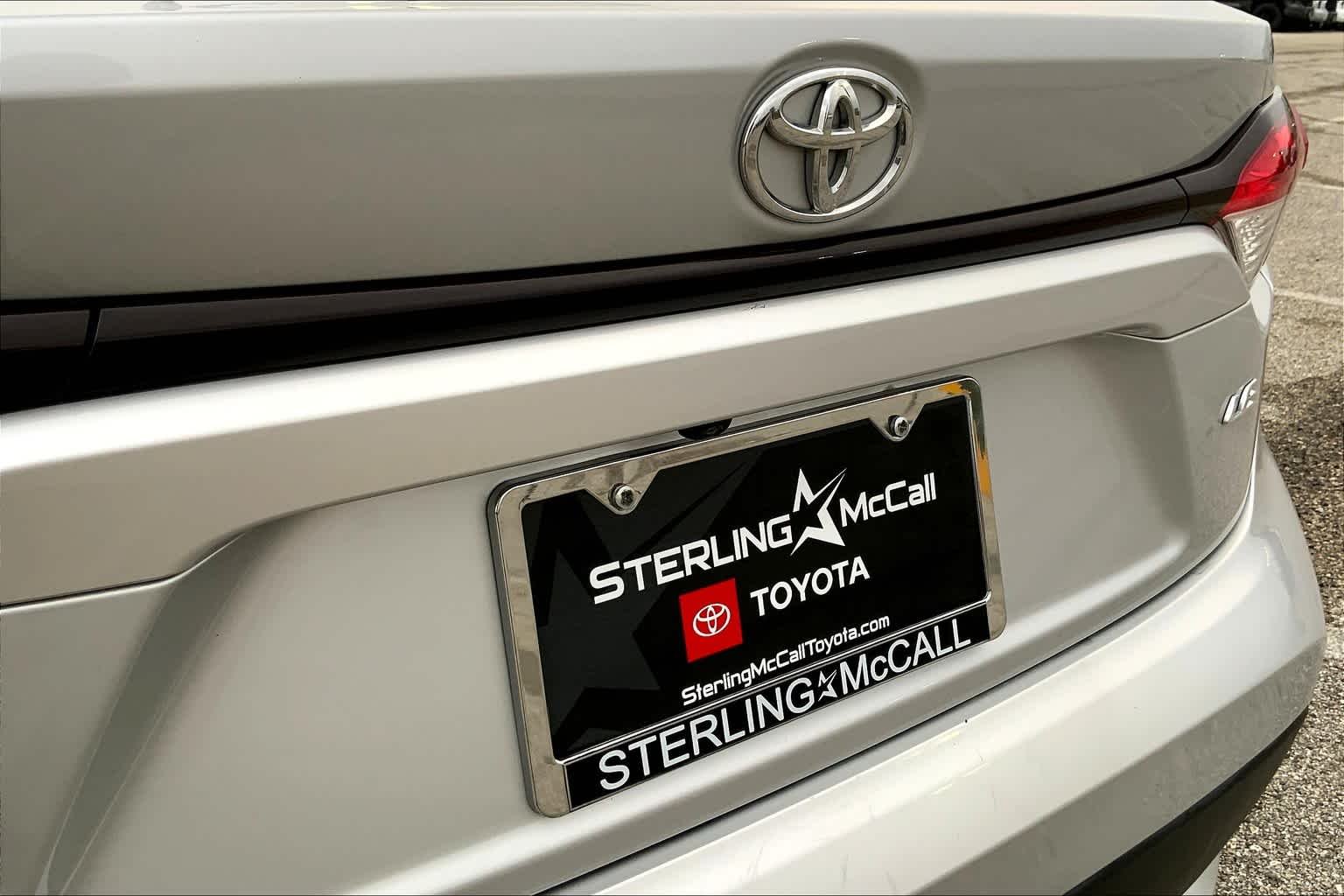 Used 2023 Classic Silver Metallic Toyota LE image 10