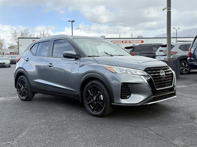 2022 Nissan Kicks SV